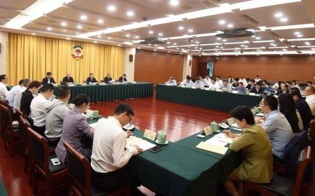 大力提振和擴大消費 省政協舉行民生協商會 廉毅敏主持